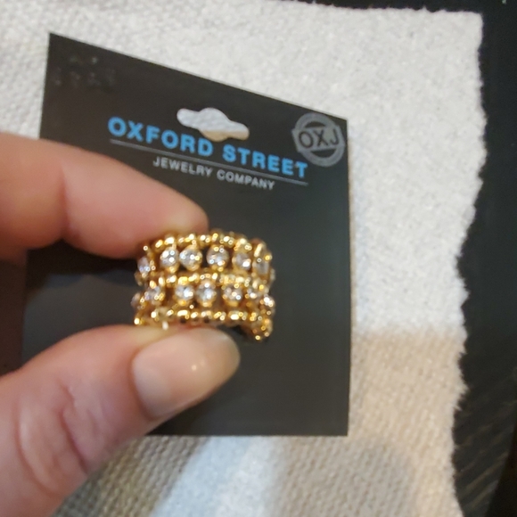 Beautiful cz Goldtone stretch,flex ring, - Picture 2 of 7